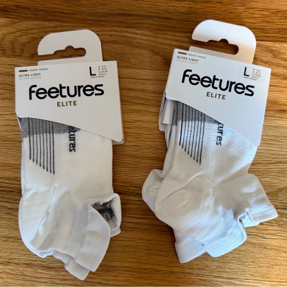 Feetures Socks Elite Ultra Light L (2)

2. New pairs sold as set